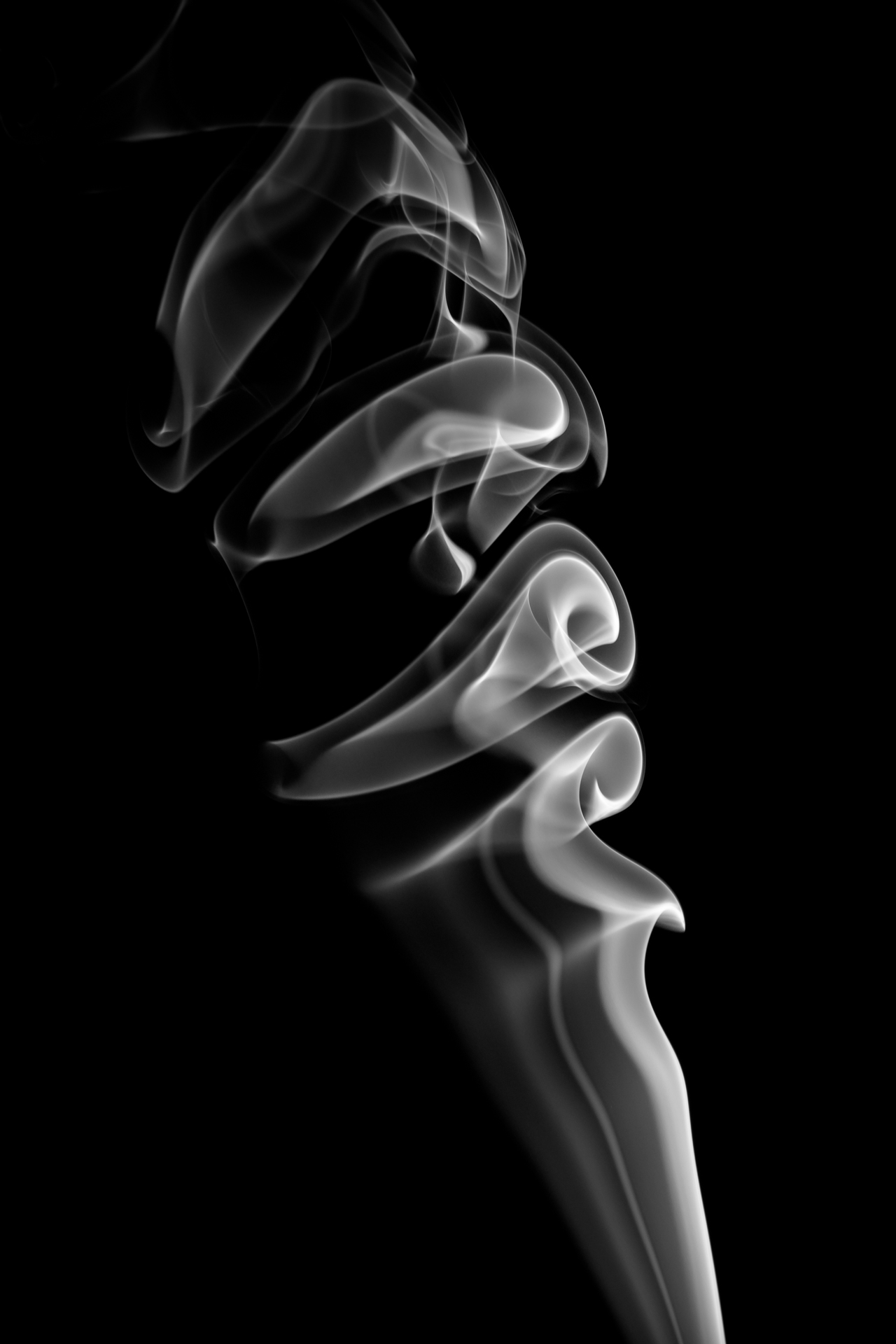 https://www.renetimmermans.com/blog/wp-content/uploads/2020/11/smoke-bw-series-7936.jpg